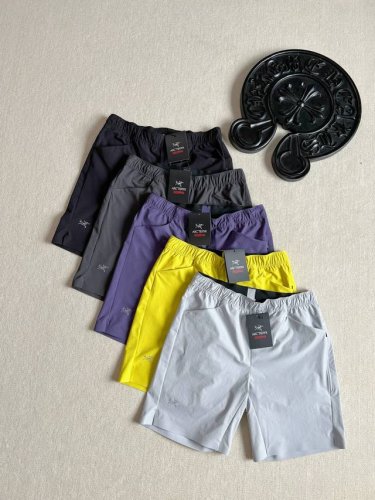arc'teryx始祖鸟Short男子透气速干短裤今夏炸街神器 救命级新品来啦 这款彩色运动短裤一整个拿捏住潮流命脉 把高级感和时尚感狠狠焊死 面料直接开外挂