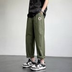上新 Converse 匡威 海外版专柜新款纯棉四色百搭工装裤休闲裤九分裤长裤，男女同款。 匡威今年最新系列休闲裤，经典的纯色系风格，超级百搭耐看，四色齐发，都