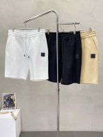 loewe罗意威独家专供新款短裤高端版本！专柜定制面料 透气舒适度高，细节无可挑剔，品牌元素设计理念，体现高品质。手感细腻柔软！呈现休闲裁剪，上身版型超赞！码数