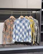 Burberry衬衫经典Ss新款格子斜纹对格长袖条纹衬衫 格纹斜纹对格长袖衬衫 面料采用100%纯棉格纹原版定制面料 面料属性舒适 透气 水感柔软 色织格纹纹路