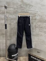 款号#S568 巴黎世家 Balenciaga Blcgad 阿迪三叶草 25Ss 联名走秀款运动休闲套装裤子 再生尼龙面料 内里采用三级聚酯鸟眼网布 Os超宽