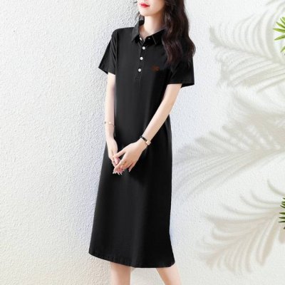 2025Ss Celine 赛琳新款女士夏季Polo裙连服裙！ 进口珠地棉面料，另添加了9%的氨纶成分 本身这种面料成蜂窝网状，透气效果出色到不行！再配有氨纶的