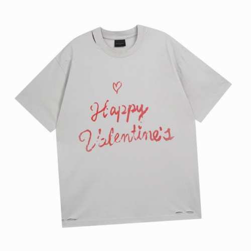 巴黎世家 Balenciaga 夏季新款 情人节限定直喷印花水洗做旧磨破圆领短袖T恤，前面后面英文直喷印花 面料采用定织定染全棉双纱。克重280克，布面干净.布