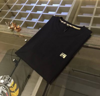 B家胖哥哥福音2590夏季新品 秒杀一切版本！经典时尚百搭圆领短袖 胸前精美立体Logo设计！订制桑蚕丝天丝超柔软面料 男人的衣柜都少不了基础打底衫 随时随地都