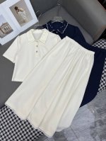 Miumi* 25Ss新款绣花领短袖polo衫半裙套装 字母绣花装饰 休闲款 两色三码Smla807