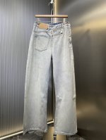 Maison Margiela 顶级复刻 纸标做旧牛仔裤 定制纹韵牛仔粗斜棉缎 质感卓越 舒适贴肤 以一抹深海般的蓝 唤醒时尚灵魂 以Mm6牛皮纸皮肌理为底 用