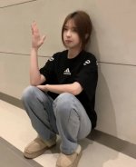 新款阿迪达斯Adidas S肩膀刺绣 拼接Ins 领口螺纹针织情侣同款宽松落肩短袖T恤 面料: 260G重磅纯棉新疆长绒棉 采用特定重磅32S精棉平纹针织面料，