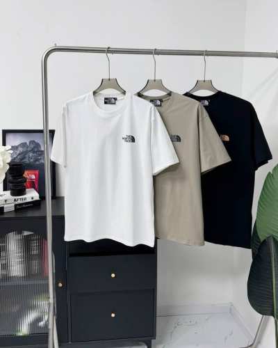 最新款The North Face Tsa Sweat Hoodie I7Aw 北面户外透气短袖已出货 日本限定款，帅气值爆表，手感质感一级棒！胸口加背后环保印
