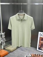 杰尼亚 2025春夏新品发售！男士夏季商务休闲翻领polo短袖T恤，此款为顶级丝光珠地面料，透气舒适设计元素非常好看，每一处的细节都是相当的精致跟不俗，上身大气