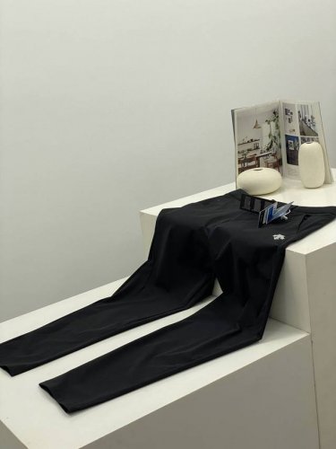 Descente 迪桑特男士户外速干机能3D立挺防泼水轻薄梭织商务休闲长裤 款号:D't5678 纯色品户外登山徒步直筒休闲长裤 采用专业运动面料！一穿便知！非