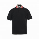 Burberry 巴宝莉 21Ss 领口提花字母Polo短袖 选用棉质珠地网眼布打造，定制材质260G长绒棉。衣领为双系统提花定织扁机制成，有弹性，不变形。衣