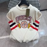 Guccl古驰 独家首发 原单品质 Guc*I 24秋冬新品 美式学院风复古圆领毛衣 胸前互扣双G火焰字母毛巾绣Logo 定位立体勾绣字母工艺超赞 撞色杠条刺绣