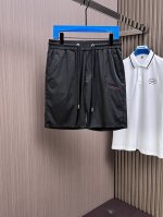 巴黎世家 2025夏季新款原单专柜休闲短裤，奢华经典品牌原版Logo配饰 专柜热销款 身穿着非常舒适 低调不失奢华 穿出去非常有档次 裤型款式和裁剪亦无需多言