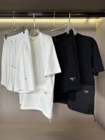 套 pd普家最新25Ss爆款套装来袭 面料采用原版定制 面料柔软轻盈 吸湿排汗 上身超级舒服 颜色：黑色，白色 尺码48-56