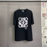 A64 Loewe罗意威 面料升级 300高克重 立体刺绣搭配印花图腾 独家专供新款原单 男女同款 休闲宽松版型短袖 高端定制 高版本 时尚百搭爆款 进口面料