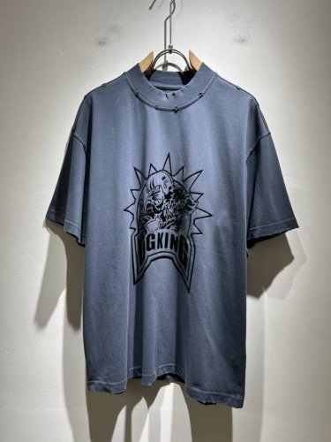 dolce&Gabba*A 杜嘉*纳2025春夏新款男女同款短袖T恤，专柜同步发售！定制专属纯棉面料，胸前字母Logo图案印花工艺设计！简约大方，从容百搭，档次