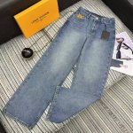 强烈推荐 25年早春夏系列 Lou*新款刺绣字母口袋牛仔直筒裤 Sml