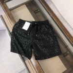 Valentino 华伦天奴 2025最新款短裤沙滩裤沙滩旅游必备常年有货！！高订制原版五金！ 上身效果超正，腿部线条完全得到彰显，全客供进口速干面料 纹理 紧