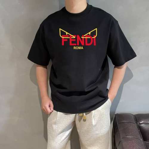 款号：G2117 Fd 双F 黄色眼睛红字母 小怪兽短袖T恤 Fendi 芬迪潮牌高品质经典Fd短袖T恤 男女同款 重工的处理才是一件好看的Fen迪！ 一改中庸