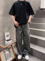 马吉拉夏季新款短袖，定制原版顶级棉面料，前面Logo植绒设计点缀，延边破洞设计超级好看，上身有型，单穿，男女同款，时尚百搭！码数 S-Xl