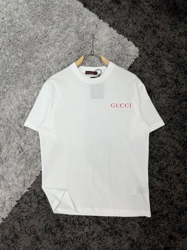 Gucci*古奇 衣长