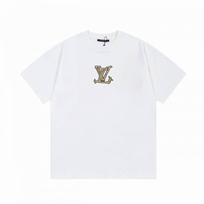 隔天到 Louis Vuitton 路易威登 字母麻绳印花 Logo标识精致升级 原版面料 官方同款 短袖T恤 同缸染面料 手感非常舒服 春夏最新版本 颜色:白