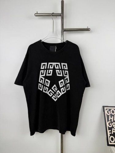 款号X40 Givenchy 纪梵希 22Ss 水洗星字母短袖T恤 前幅大面积印花采用大康丽数码印花机直喷 成本极高 经过多次的调试打版图案色差还原度与原版接近