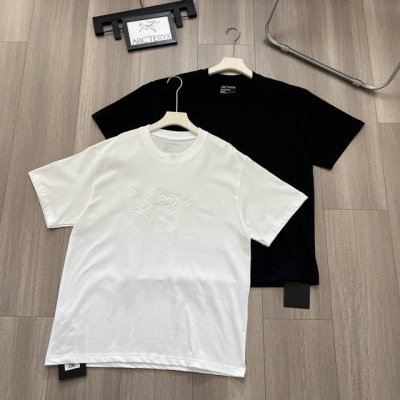 arc'teryx 始祖鸟两色重工立体钢印夏季纯棉高克重短袖T恤 顶级工艺 一比一重金开模订制 独家发售！ 面料采用纯棉300克短袖 高端双沙系列 不起球 不变