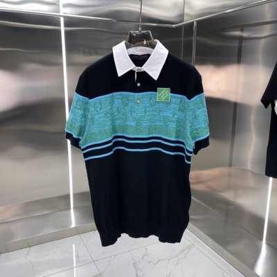 lv路易威登针织毛衣翻领短袖 原版开发 上身舒适 进口设备 原版高密度刺绣章仔 双色拼接 袖口+下摆手工缝制 国内一线品牌代工厂P代工 做工无可挑剔 码数：S