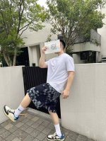 品名 Lv-24Ss菲董联名系列牛仔水洗棋盘格方块格提花休闲宽松阔腿抽绳松紧短裤 颜色 牛仔蓝 尺码M-L-Xl 腰围 臀围 裤长 m 70 110 46 l