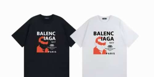 Balenciaga 巴黎世家 25Ss 1917锁扣 印花短袖 高版本 重工 短袖T恤 顶级用料 限量发售！ 面料：250克 双纱双股用料 预缩定型 具有良好