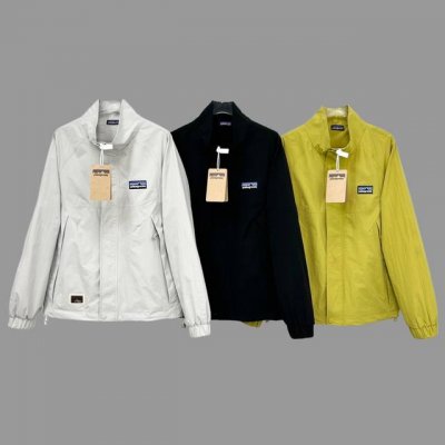 patagonia 巴塔哥尼亚户外软壳冲锋衣飞行夹克外套，三防面料全方面激光切割技术，男女情侣同款，正宗的高端货，激光穿孔，品质请放心！ 新款户外软壳冲锋夹克外