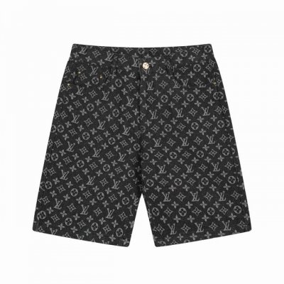 louis Vuitton 路易威登25Ss满印老花牛仔短裤 原版开发斜纹全棉提花丹宁牛仔材质，提花图型大小间距相同，图形宽窄一致，质感十足。红外线激光定位取花