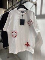 款号：Zmr80# Lv 路易威登手工贴布镂空绣花刺绣短袖T恤 正儿八经280克纯棉双砂面料 所有面料均已提前做过缩水 品质第一 所见即所得 不会洗一次版型就有