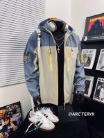 上新 Arc'teryx始祖鸟工装蛇年限定主题风重工刺绣连帽冲锋衣 春款必备 大爆款 男女同款 爆款上线 简直好看到爆了 版型绝佳超极好看 必入强烈种草款 小红