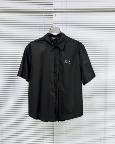 原单 款号：Bl112 上新 Balenciaga 丨 巴黎世家Blcg 25Ss新款 蓝环短袖衬衫- 面料采用全棉60S*60S赛络纺面料，胚布做烧毛预缩工艺