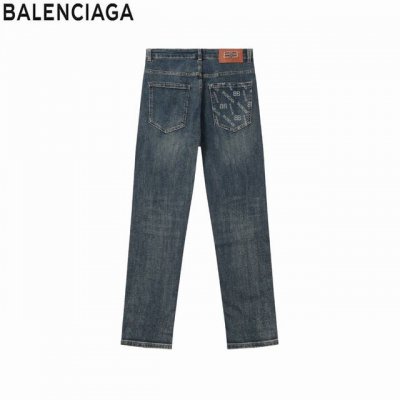 956# Balenciaga巴黎世家 25Ss早春顶级男士时尚牛仔裤 ！品相到位做工精细程度堪称一流，所向披靡挑战业界新高度 经典水洗色泽，纯正洋行渠道，客供