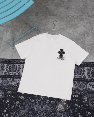 款D02 克罗心 高品质 Chrome Hearts 克罗心 2025春夏最新基础短袖T恤 喷马溜 重工贴布绣洗水 潮流感十足定染纯棉面料320克 Os版型 颜