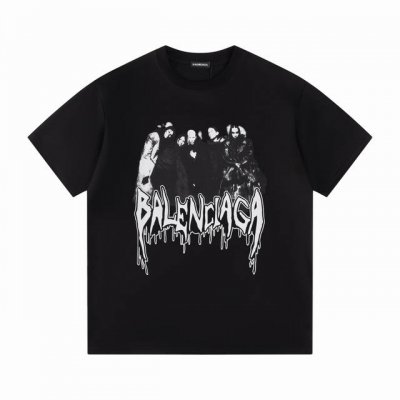 款号T11 巴黎世家 短袖T恤 男女同款 -采用原版280G100%纯棉面料 柔软舒适 螺纹同缸定染零色差 独家品质区别通货 欢迎对比 -颜色：黑色 -码数：X