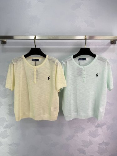 拉夫 夏季新款 细羊毛透气短袖开衫 半拉链设计 高级显瘦 图案图案点缀修饰 上身顯瘦時尚 色碼 码数： 。T226B