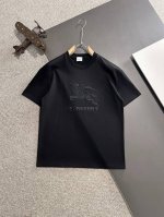 隔天出货 巴宝莉 2025春夏新款 顶级品质 区别通货 重磅推出260克双纱纯棉面料短袖 早春走秀款 个性独家款式 男女同款 采用进口定制定染面料 后领锁链底全
