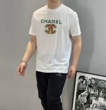 Chanel*25S夏季新款圆领短袖.胸口烫画设计.以标志性的双C造型做为特色，成就2025最火最潮的Icon...客供190G丝光纯棉布料.手感柔软细腻上身舒