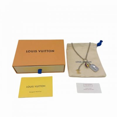 louis Vuitton Logo标志炫彩海螺项链，男女同款情侣款 多色Lv Shell 项链-编码：M01495-官网在售价 P20,860Rmb,Lv S