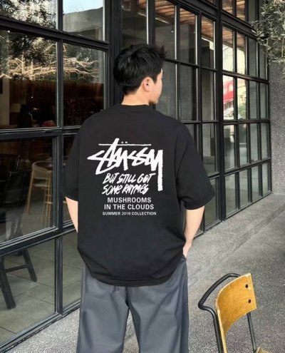 1175款Stussy 8号球系列 In The Clouds Tee 黑8魔法印花短袖T恤 男女同款 码数Mlxlxxl 黑色白色