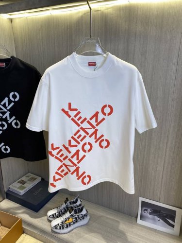 Kenzo高田贤三 2025Ss春夏最新款短袖T恤出货啦！！ 2025新款T恤 高版本专用面料 高克重 260G 纯棉面料 上身舒适不失挺阔 针脚刺绣工艺、数字