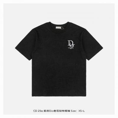 dior 迪奥 25Ss 前后Dio老花贴布短袖 面料采用230克重精梳棉 定制32支1*1螺纹 成衣两遍水洗处理 面料舒适亲肤无异感 定制定染面料 纺织密度高