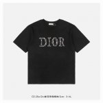 本地自取：180 dior/迪奥 25Ss Dio老花字母短袖 面料采用230克重精梳棉，定制32支1*1螺纹，成衣两遍水洗处理，面料舒适亲肤无异感，定制定染面
