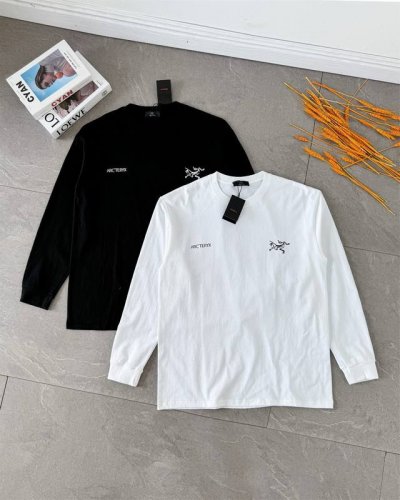 arc'teryx 始祖鸟硅胶小标 春秋新款顶级原单时尚260克商务休闲纯棉打底衫长袖T恤。 24Ss春秋时尚网红潮人定制，精选纯棉面料，精致原版Logo打造，