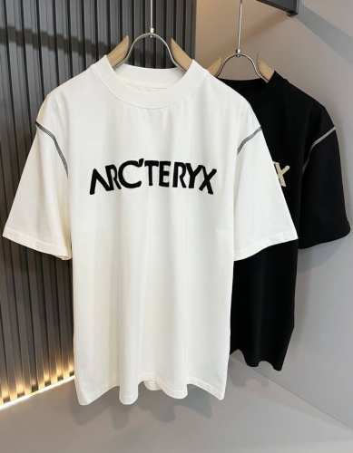 Arcter*X始*祖鸟 2025春夏新款男女同款短袖T恤 户外品牌可能大家第一想到的就是加拿大鹅 始祖鸟 给人一种标签试的感觉 除了在款式设计上颇有造诣之外