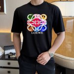 罗意家单穿打底都是首选 高定面料 240克纯棉 2025春夏新品短袖时尚经典圆领短袖时尚单品设计，更加时尚舒适，高标准定制，上身非常有型，胸前品牌经典Logo